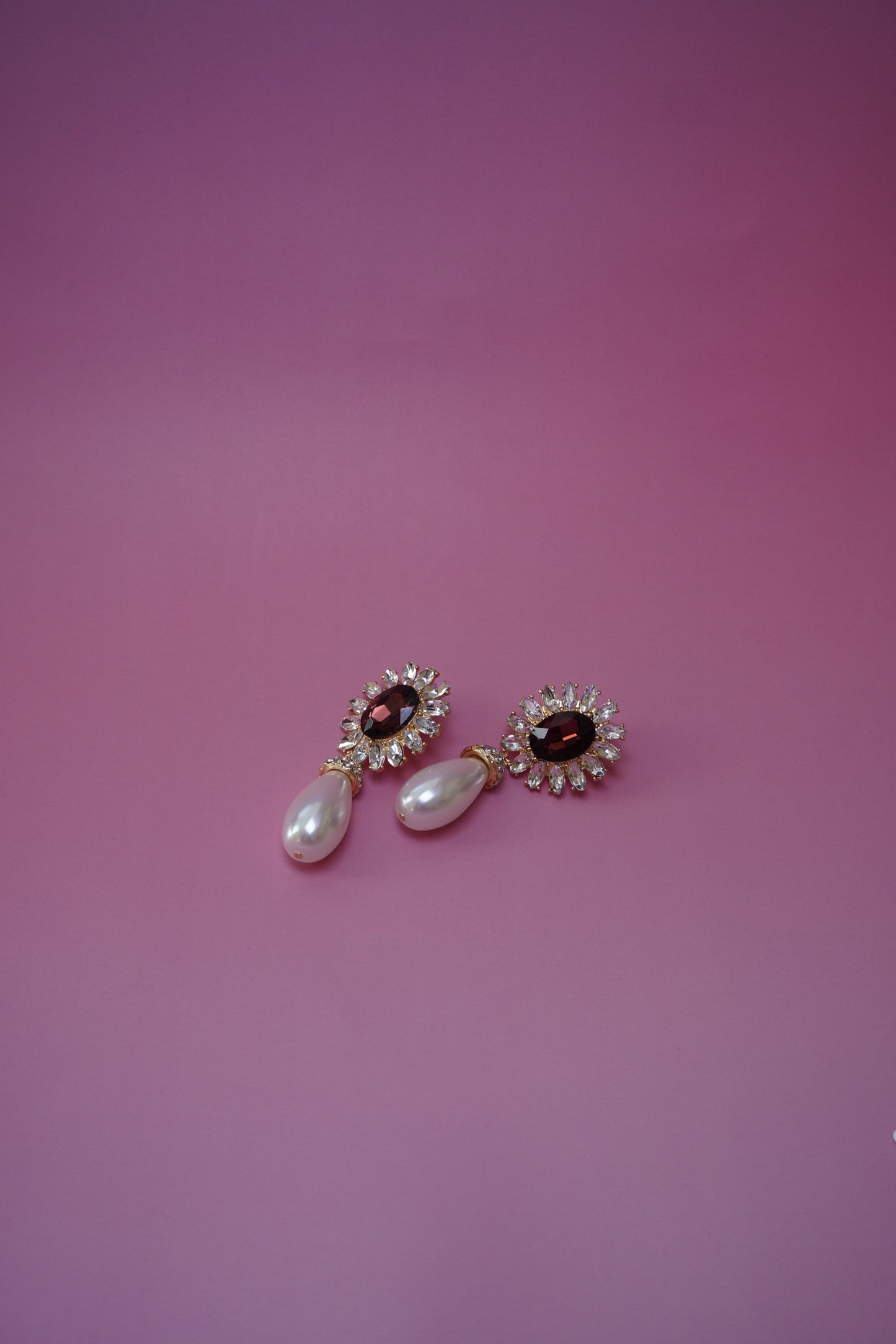 Lady of songs drop pearl earrings